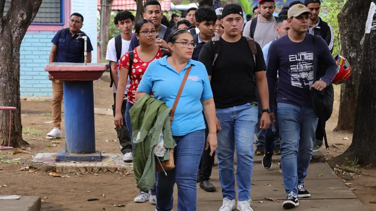 Inicia con entusiasmo el ciclo educativo 2025 en los Centros Técnicos de fin de semana