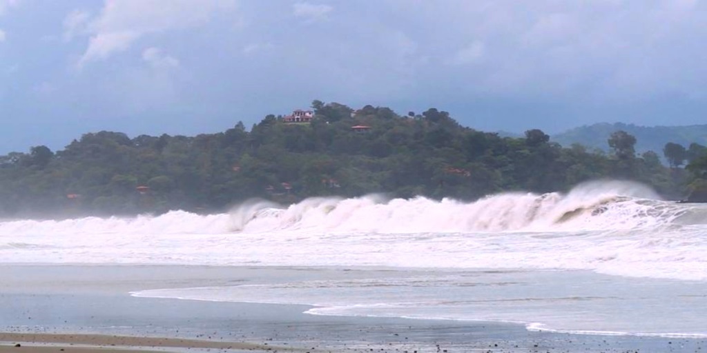 Ejército de Nicaragua suspende navegación en el Caribe por mal tiempo