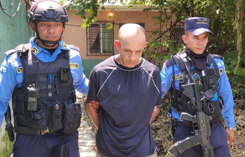 Mató a sus primos y escondió los cuerpos por varios días