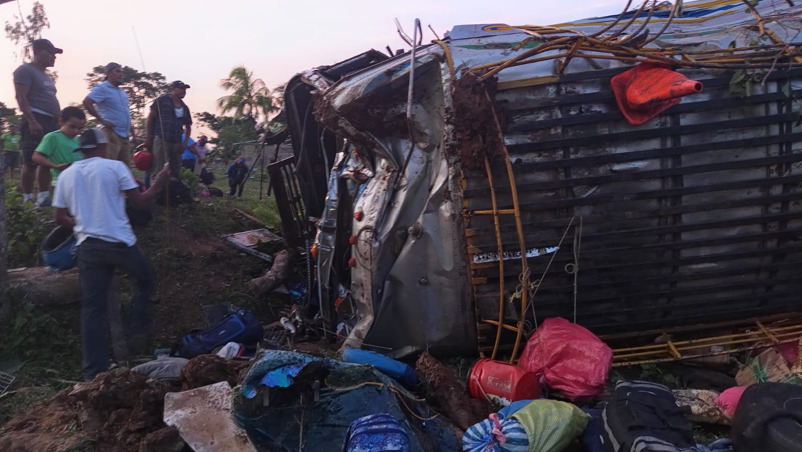 Exceso de velocidad ocasionó trágico accidente de bus bonanceño en Siuna