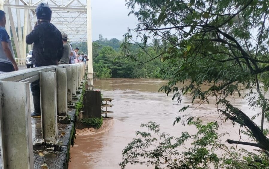 Autoridades en Mulukukú en alerta por crecida de ríos; reportan una persona desaparecida