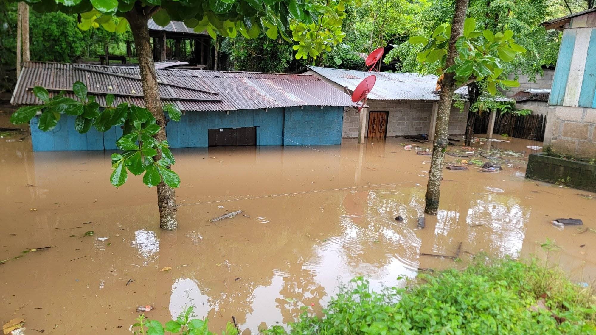 Gobierno se mantiene en alerta ante crecida de ríos en el Caribe y otras zonas del país
