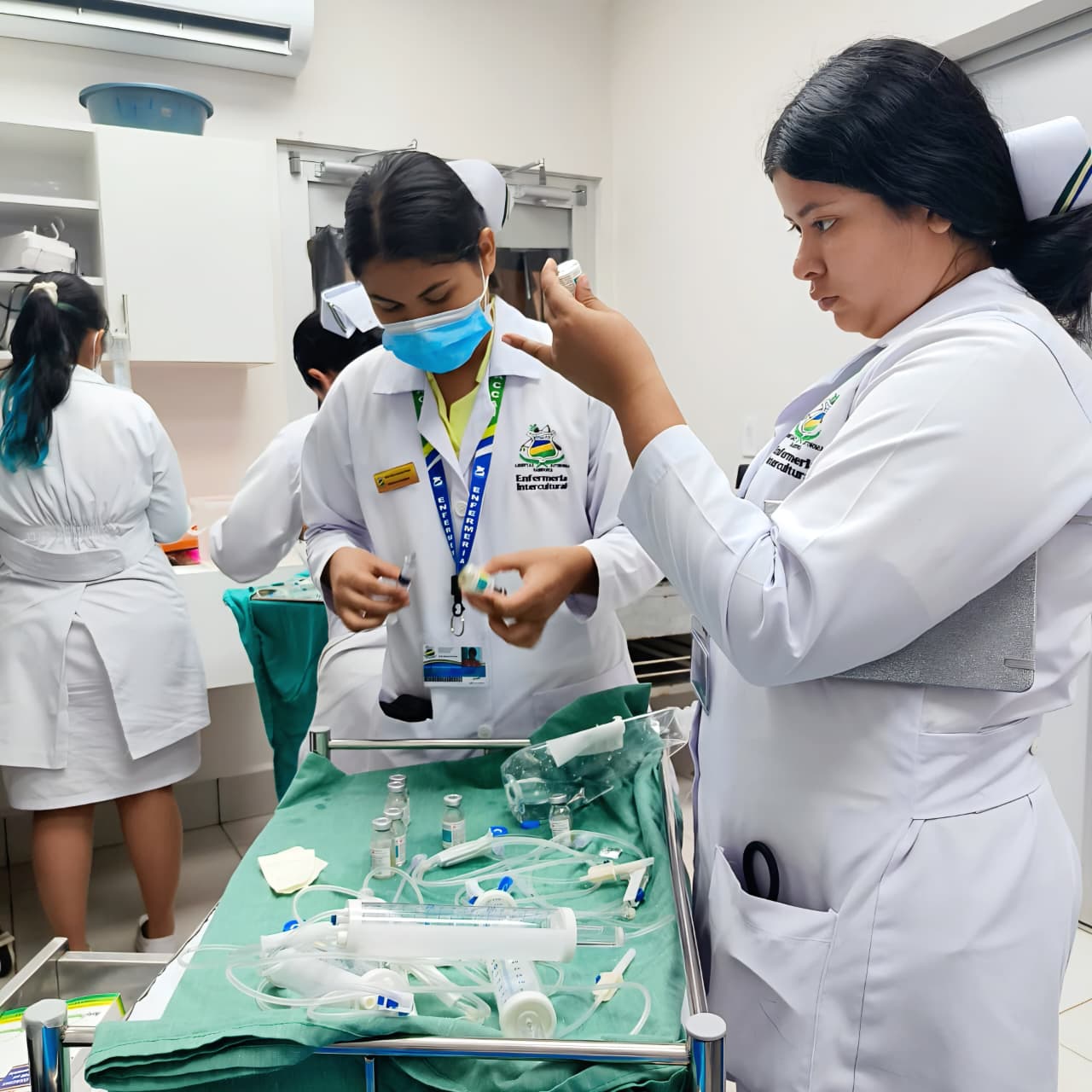 URACCAN destaca el impacto social de la carrera de Medicina y el uso de sus laboratorios en el Caribe Nicaragüense