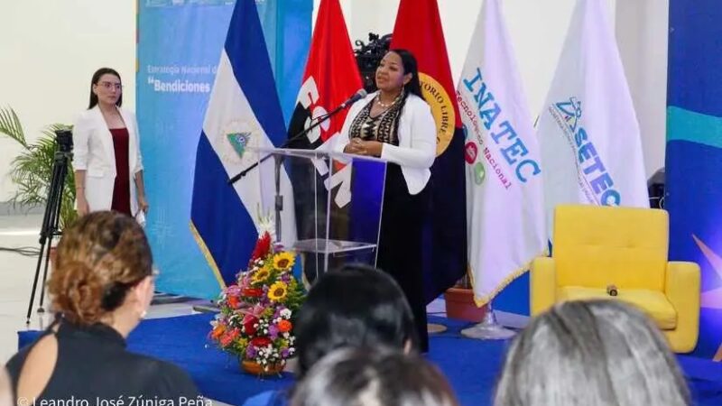 Desarrollan encuentro nacional “Mujeres, Ciencia y Tecnología”