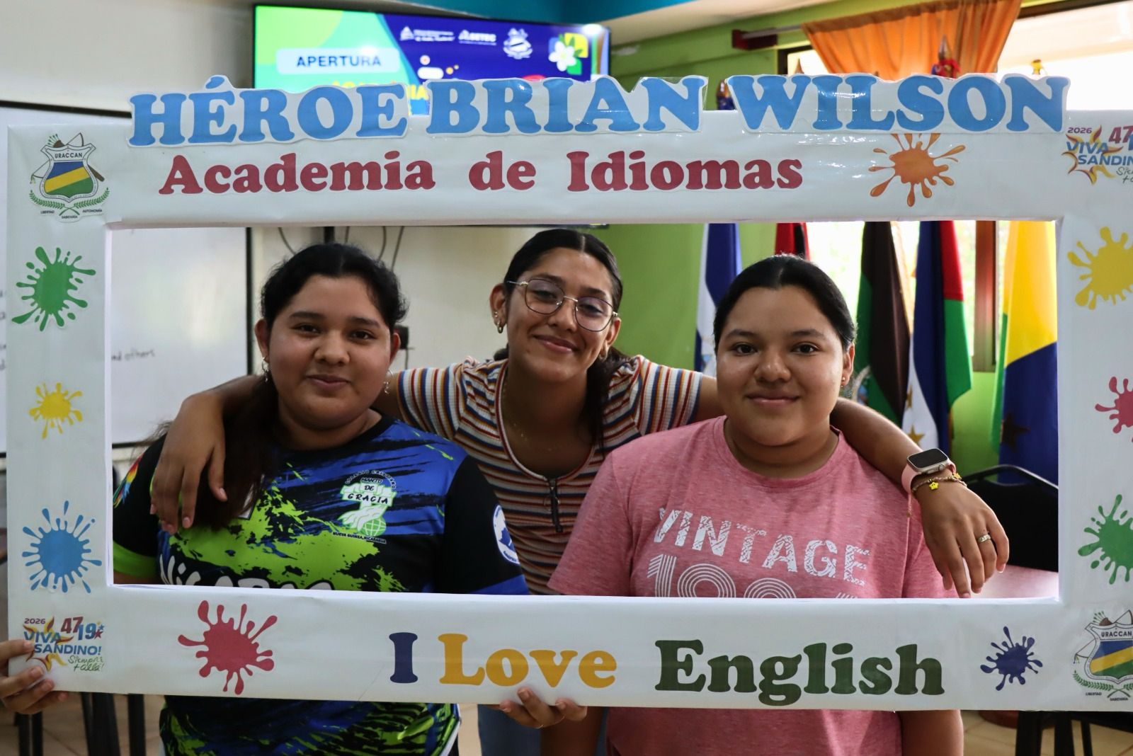 URACCAN inaugura la Academia de Idiomas Héroe de la Paz Brian Wilson en el Caribe Sur