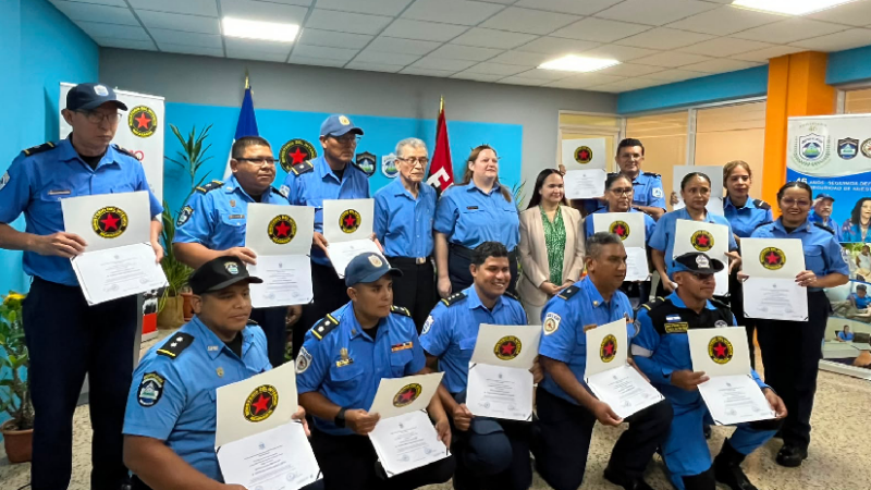 Ministerio del Interior certifica a docentes con experiencias educativas virtuales