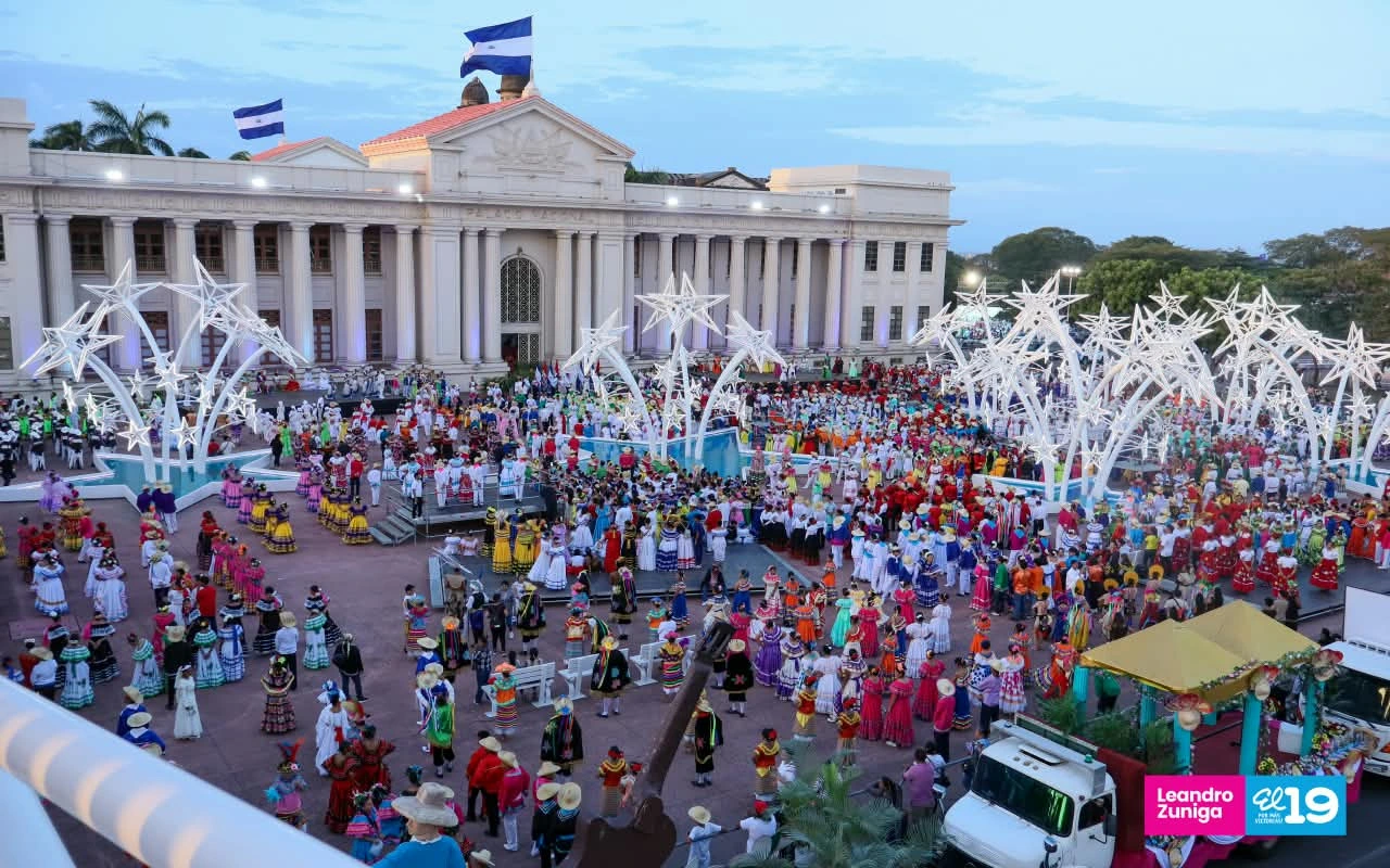Celebración del Gran Baile del Huipil en Nicaragua
